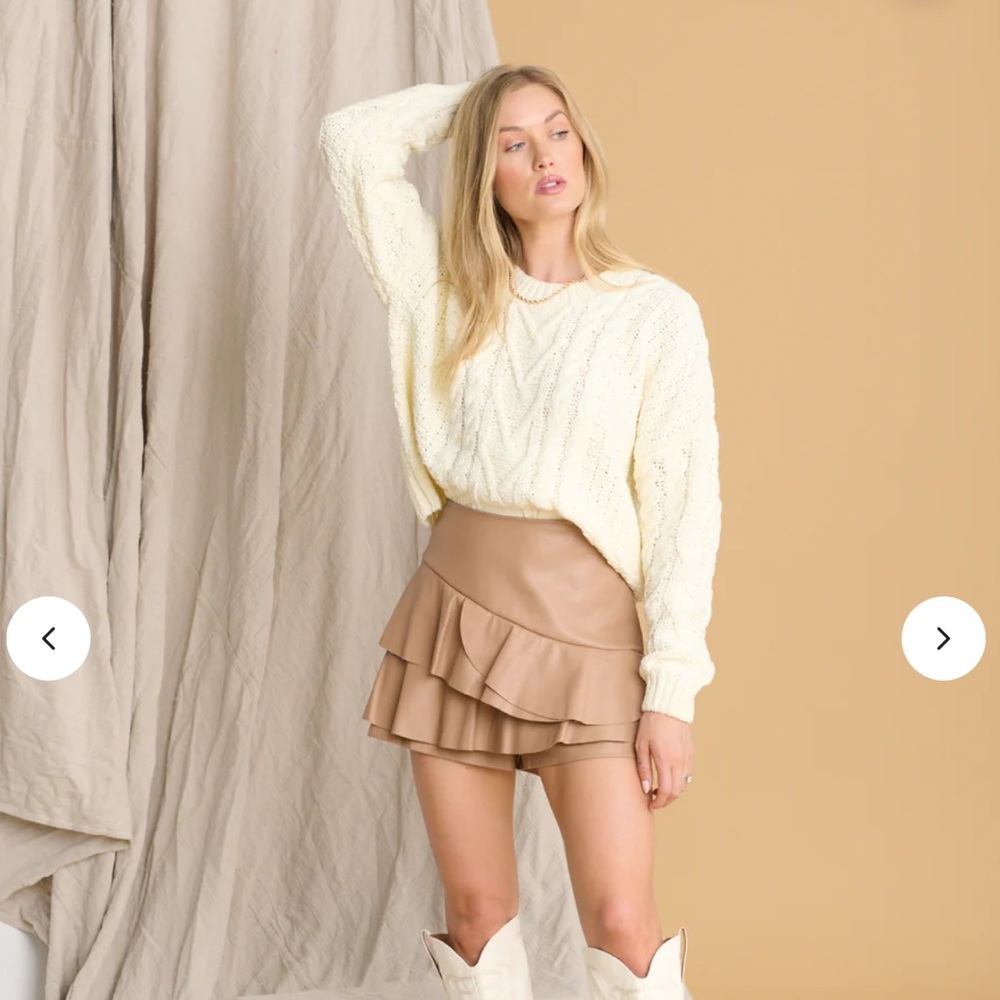 Vestique Autumn Essential Skort